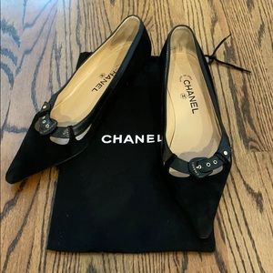 Chanel kitten heels